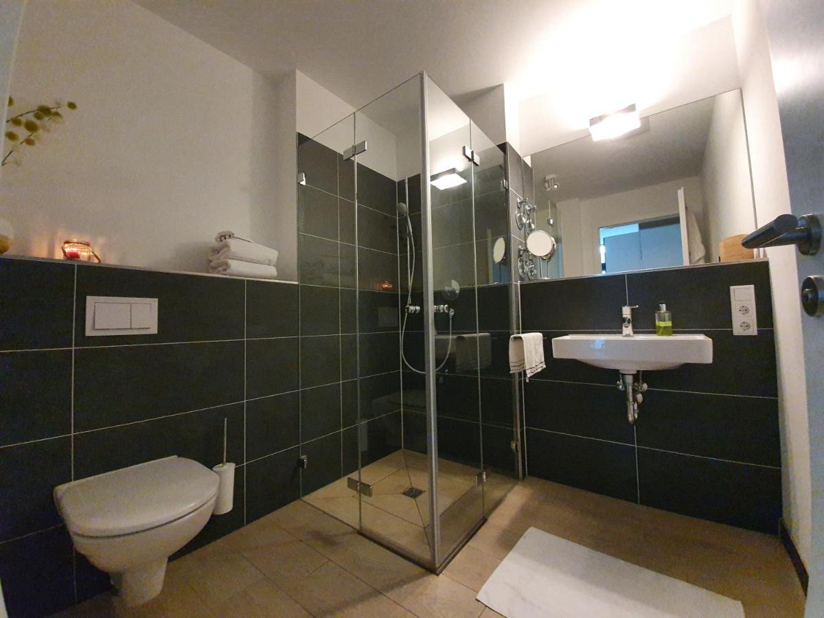 Perfect - 50m To Metro - Apartment